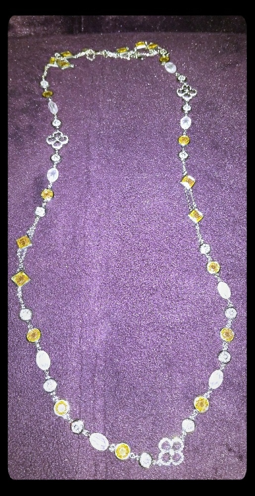 Discontinued Authentic Lia Sophia Bling Necklace